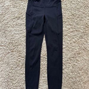 lululemon fast and free leggings sz 4. Has pockets on the side. Full length